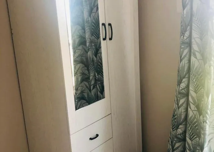 Aparthotel Spacious With Balcony In Lapulapu